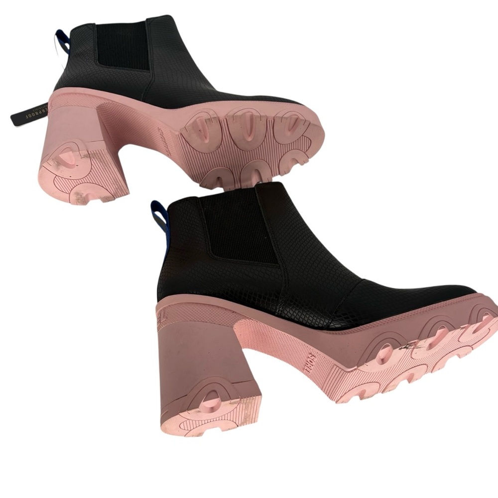 NWOT SOREL Women's Brex Heel Chelsea Boots in Black/Pink - Picture 10 of 12